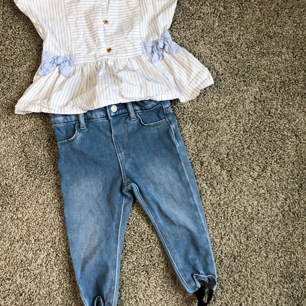 Zara Baby Girl Skinny Jeans & Top Outfit - Picture 4 of 6